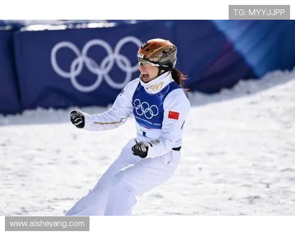 冠军回响徐苏泪洒领奖台冰雪巅