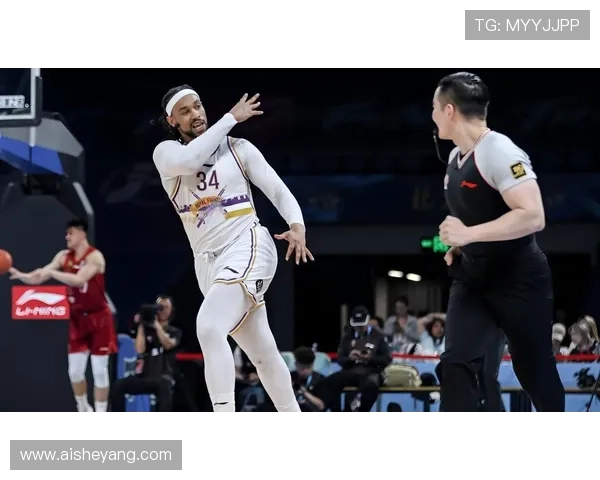 史密斯当选最佳外援率队史第三